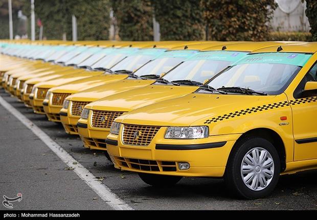 مدیرعامل اتحادیه تاکسیرانی‌های شهری کشور عنوان کرد: ضوابط تبلیغات درون تاکسی‌ها در گرو تصویب شورای عالی ترافیک کشور